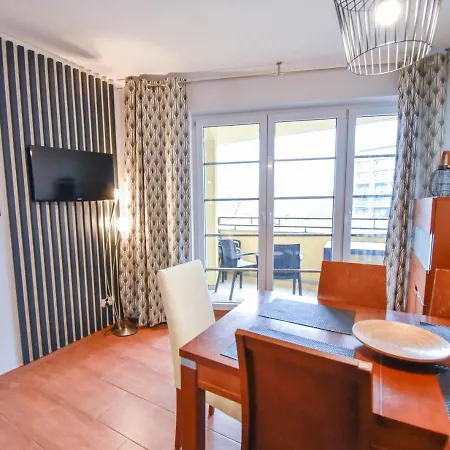 Apartamenty Na Wyspie - Villa Park - Parking Svinoústí Exteriér fotografie