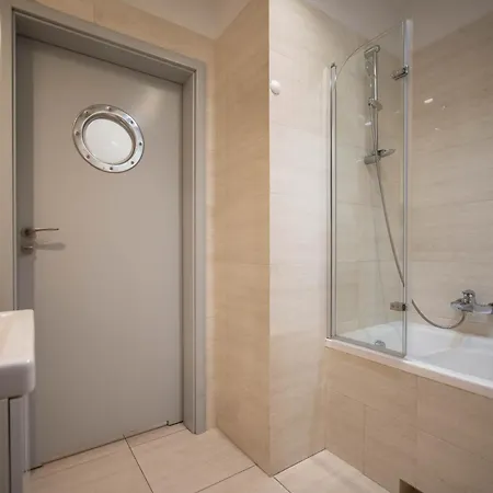 Apartamenty Na Wyspie - Villa Park - Parking Svinoústí Exteriér fotografie