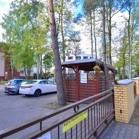 Apartamenty Na Wyspie - Villa Park - Parking Svinoústí Exteriér fotografie